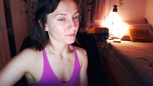 Gallery image thumbnail from Beth_'s myfreecams stream on, 03/10/2025, 23:23 image 18 of 20