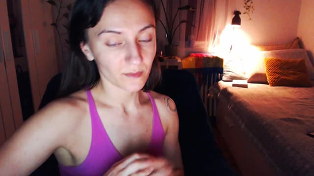 Gallery image thumbnail from Beth_'s myfreecams stream on, 03/10/2025, 23:23 image 17 of 20