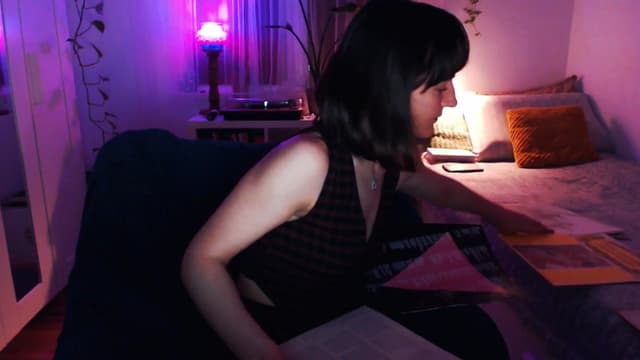 Gallery image thumbnail from Beth_'s myfreecams stream on, 03/15/2025, 22:02 image 4 of 20