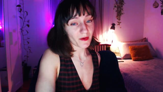 Gallery image thumbnail from Beth_'s myfreecams stream on, 03/15/2025, 22:02 image 2 of 20
