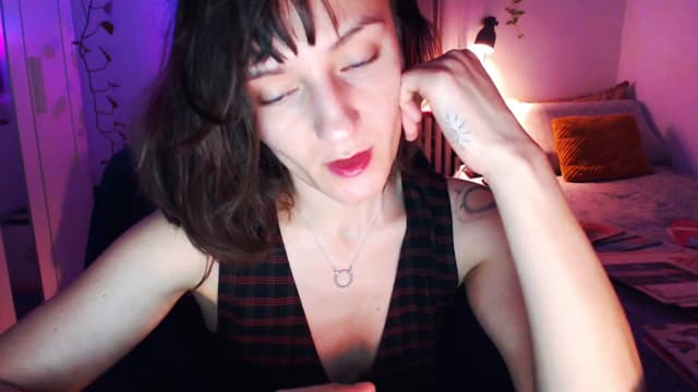 Gallery image thumbnail from Beth_'s myfreecams stream on, 03/15/2025, 22:02 image 10 of 20