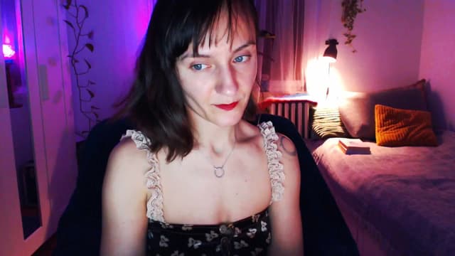 Gallery image thumbnail from Beth_'s myfreecams stream on, 03/17/2025, 23:13 image 7 of 20