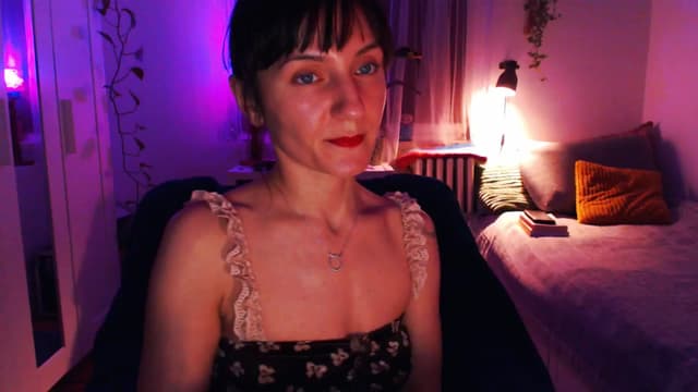 Gallery image thumbnail from Beth_'s myfreecams stream on, 03/17/2025, 23:13 image 1 of 20