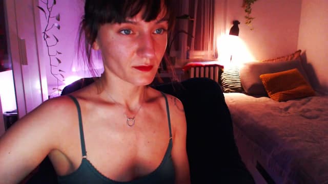 Gallery image thumbnail from Beth_'s myfreecams stream on, 03/18/2025, 23:35 image 10 of 20