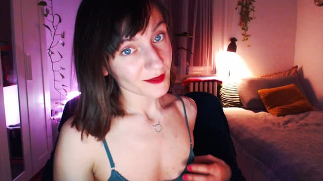 Gallery image thumbnail from Beth_'s myfreecams stream on, 03/18/2025, 23:35 image 5 of 20