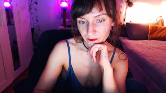 Gallery image thumbnail from Beth_'s myfreecams stream on, 03/20/2025, 23:30 image 6 of 20