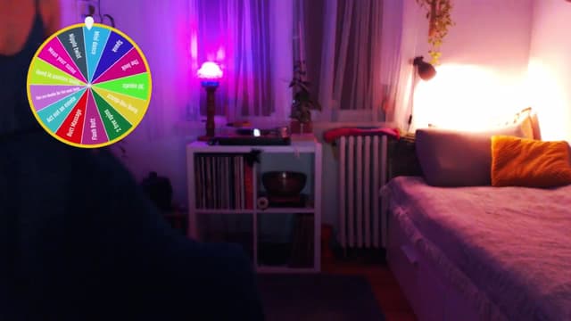 Gallery image thumbnail from Beth_'s myfreecams stream on, 03/20/2025, 23:30 image 18 of 20