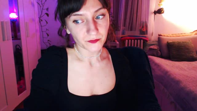 Gallery image thumbnail from Beth_'s myfreecams stream on, 03/24/2025, 23:27 image 12 of 20