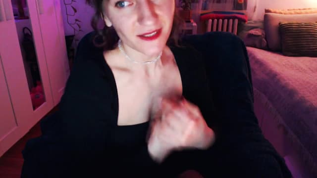 Gallery image thumbnail from Beth_'s myfreecams stream on, 03/24/2025, 23:27 image 4 of 20