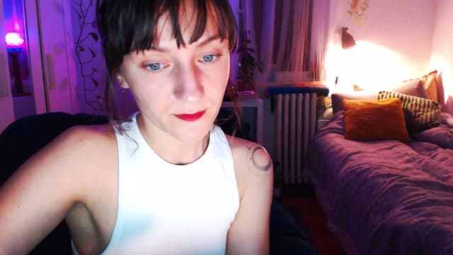 Gallery image thumbnail from Beth_'s myfreecams stream on, 03/27/2025, 23:56 image 19 of 20