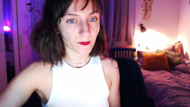 Gallery image thumbnail from Beth_'s myfreecams stream on, 03/27/2025, 23:56 image 4 of 20