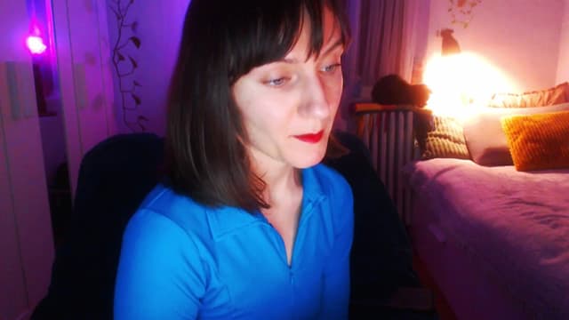 Gallery image thumbnail from Beth_'s myfreecams stream on, 03/29/2025, 23:17 image 7 of 20