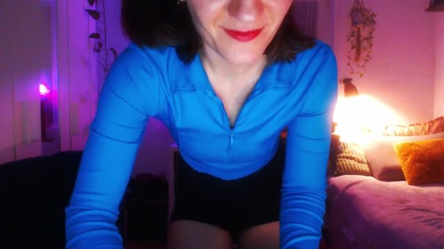 Gallery image thumbnail from Beth_'s myfreecams stream on, 03/29/2025, 23:17 image 17 of 20