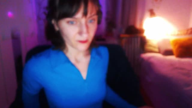 Gallery image thumbnail from Beth_'s myfreecams stream on, 03/29/2025, 23:17 image 14 of 20