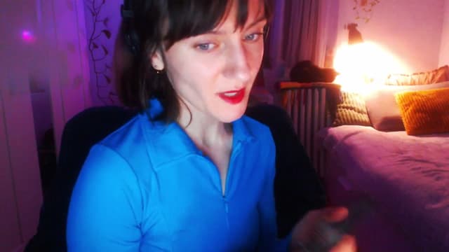 Gallery image thumbnail from Beth_'s myfreecams stream on, 03/29/2025, 23:17 image 15 of 20