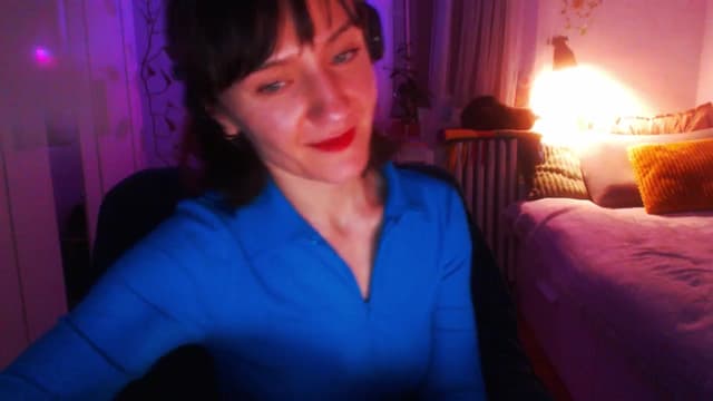 Gallery image thumbnail from Beth_'s myfreecams stream on, 03/29/2025, 23:17 image 16 of 20