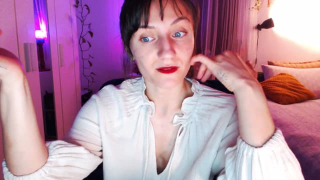 Gallery image thumbnail from Beth_'s myfreecams stream on, 04/12/2025, 20:49 image 4 of 20