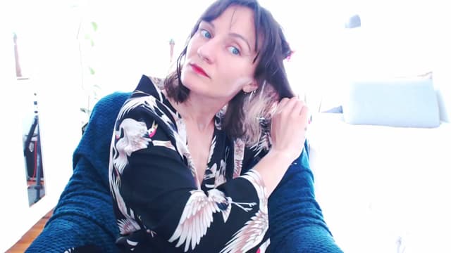 Gallery image thumbnail from Beth_'s myfreecams stream on, 04/21/2025, 14:48 image 12 of 20