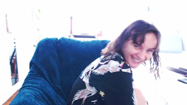 Gallery image thumbnail from Beth_'s myfreecams stream on, 04/21/2025, 14:48 image 2 of 20
