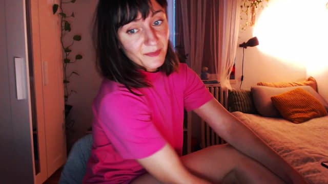 Gallery image thumbnail from Beth_'s myfreecams stream on, 05/28/2025, 18:05 image 20 of 20
