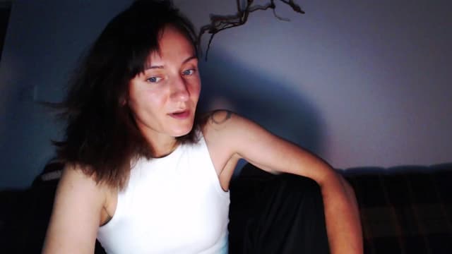 Gallery image thumbnail from Beth_'s myfreecams stream on, 06/23/2025, 18:57 image 8 of 20