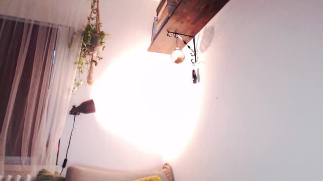 Gallery image thumbnail from Beth_'s myfreecams stream on, 06/23/2025, 18:57 image 16 of 20
