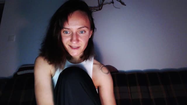 Gallery image thumbnail from Beth_'s myfreecams stream on, 06/23/2025, 18:57 image 6 of 20