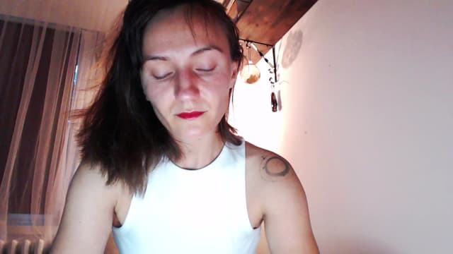 Gallery image thumbnail from Beth_'s myfreecams stream on, 06/23/2025, 18:57 image 13 of 20