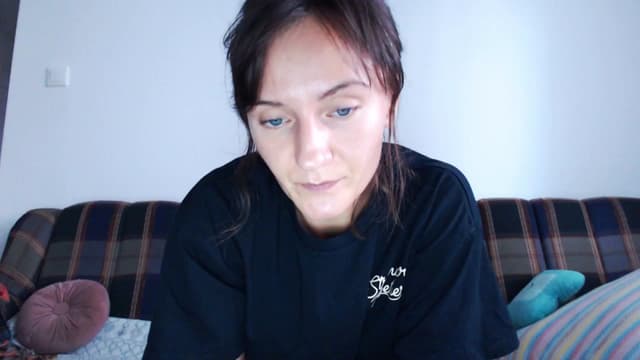 Gallery image thumbnail from Beth_'s myfreecams stream on, 07/27/2025, 16:31 image 8 of 20