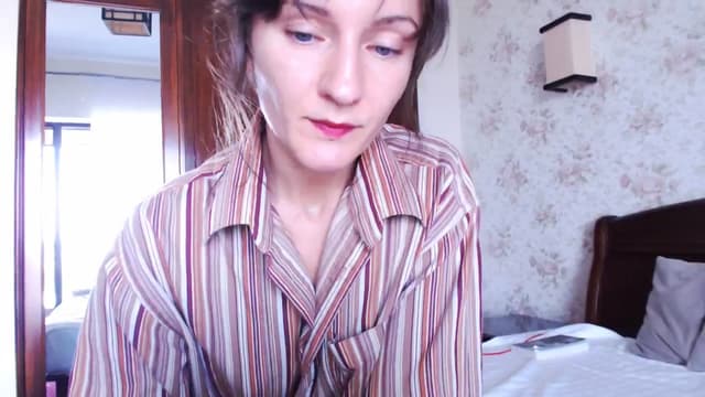 Gallery image thumbnail from Beth_'s myfreecams stream on, 08/03/2025, 14:05 image 19 of 20