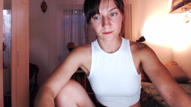 Gallery image thumbnail from Beth_'s myfreecams stream on, 08/07/2025, 18:39 image 13 of 20
