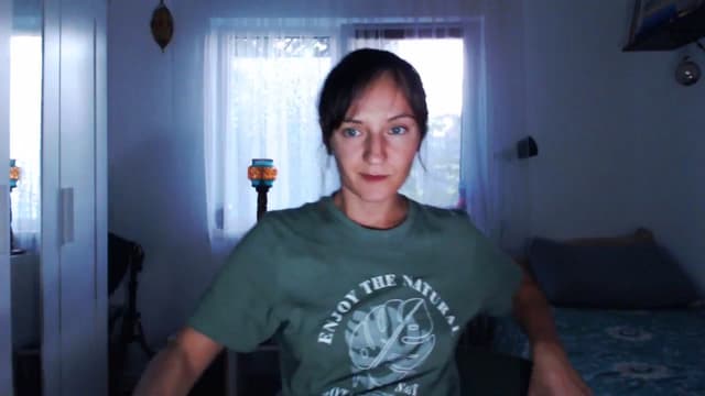 Gallery image thumbnail from Beth_'s myfreecams stream on, 08/07/2025, 18:39 image 4 of 20