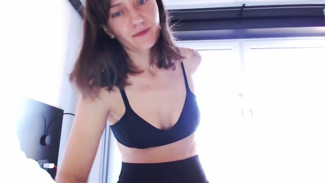 Gallery image thumbnail from Beth_'s myfreecams stream on, 09/14/2025, 17:28 image 8 of 20