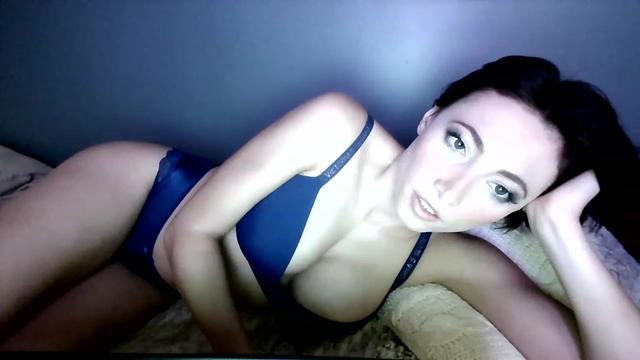 Gallery image thumbnail from BiancaXblack's myfreecams stream on, 11/18/2022, 04:22 image 15 of 20