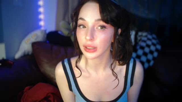 Gallery image thumbnail from Blov3's myfreecams stream on, 02/09/2025, 10:37 image 1 of 20