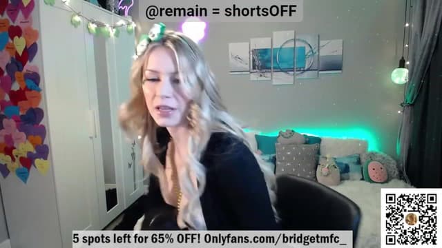 Gallery image thumbnail from Bridg's myfreecams stream on, 03/18/2023, 09:07 image 9 of 20