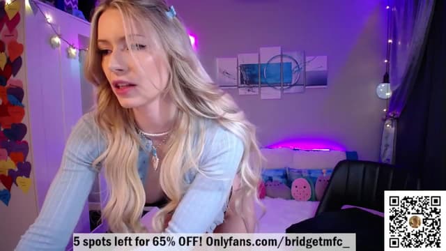 Gallery image thumbnail from Bridg's myfreecams stream on, 03/24/2023, 09:26 image 10 of 20