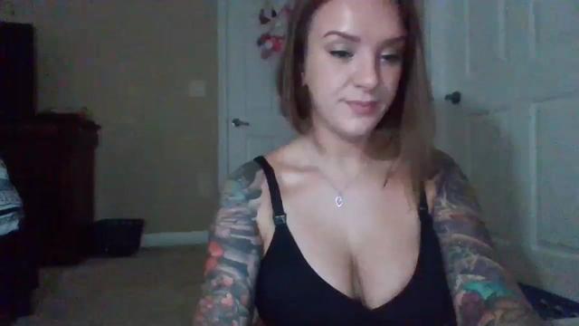 Gallery image thumbnail from BrookeLoveXXX's myfreecams stream on, 02/26/2024, 19:13 image 18 of 20