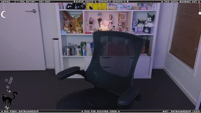 Gallery image thumbnail from Cat__'s myfreecams stream on, 03/11/2024, 09:21 image 14 of 20