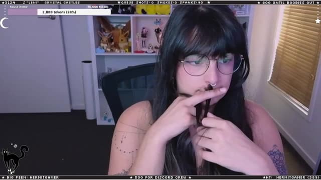 Gallery image thumbnail from Cat__'s myfreecams stream on, 03/15/2024, 09:26 image 4 of 20