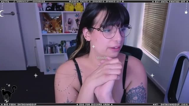 Gallery image thumbnail from Cat__'s myfreecams stream on, 03/24/2024, 07:44 image 5 of 20