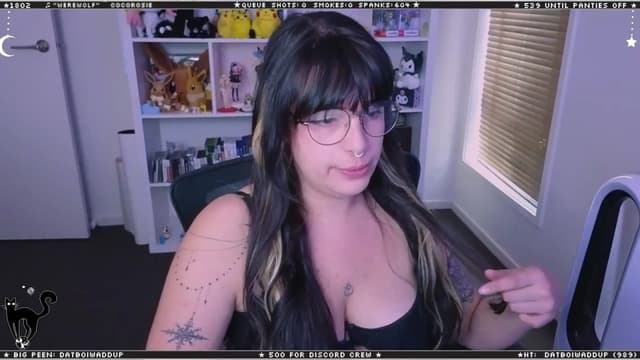 Gallery image thumbnail from Cat__'s myfreecams stream on, 03/24/2024, 07:44 image 4 of 20