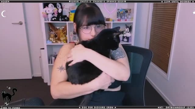Gallery image thumbnail from Cat__'s myfreecams stream on, 04/28/2024, 08:36 image 10 of 20