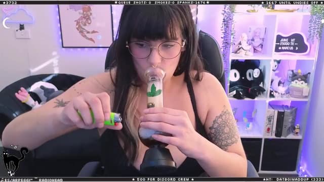 Gallery image thumbnail from Cat__'s myfreecams stream on, 07/12/2024, 04:36 image 18 of 20