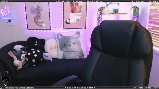 Gallery image thumbnail from Cat__'s myfreecams stream on, 08/08/2024, 04:38 image 2 of 20