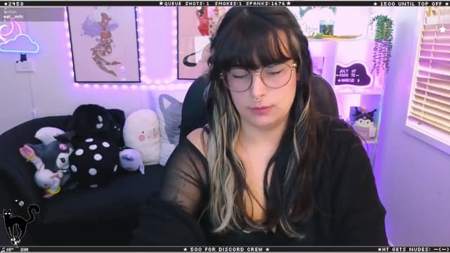 Gallery image thumbnail from Cat__'s myfreecams stream on, 08/08/2024, 04:38 image 12 of 20