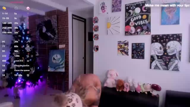 Gallery image thumbnail from Cocox's myfreecams stream on, 01/10/2025, 17:32 image 11 of 20