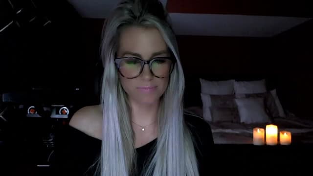Gallery image thumbnail from Cora9's myfreecams stream on, 12/02/2022, 06:07 image 19 of 20