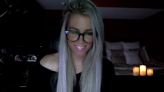 Gallery image thumbnail from Cora9's myfreecams stream on, 12/02/2022, 06:07 image 6 of 20