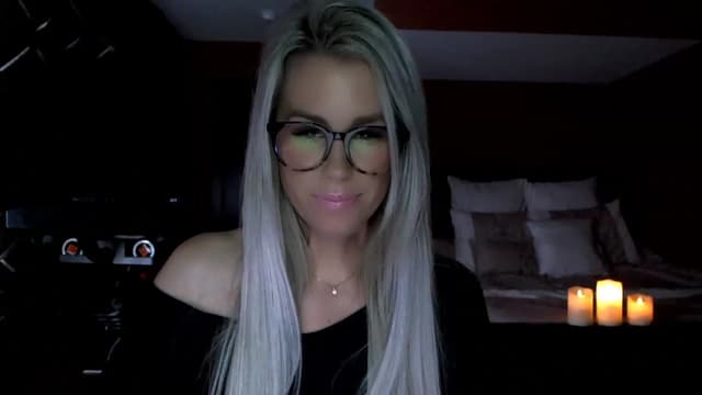 Gallery image thumbnail from Cora9's myfreecams stream on, 12/02/2022, 06:07 image 15 of 20